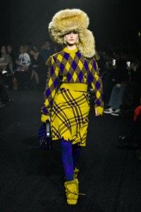 Burberry RTW Fall 2023
