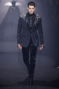 Julien Macdonald RTW Fall 2023