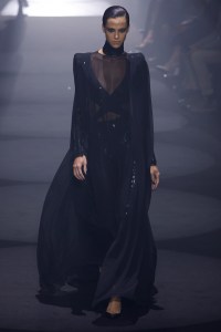 Julien Macdonald RTW Fall 2023
