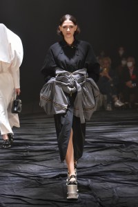Akiko Aoki RTW Fall 2023
