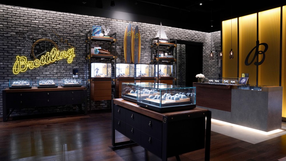 Breitling South Coast Plaza