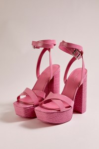 Forever 21 x Nine West