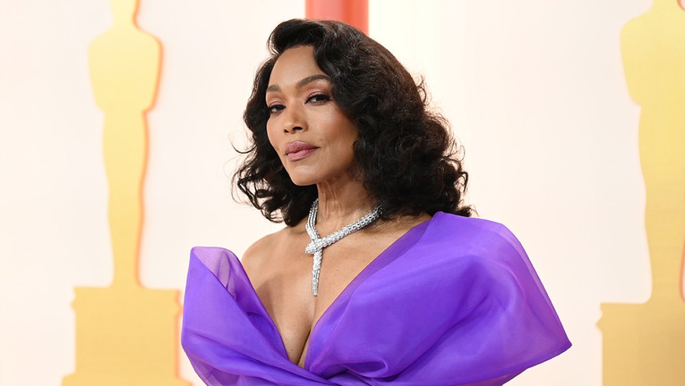 Angela Bassett at the 95th Annual Academy Awards held at Ovation Hollywood on March 12, 2023 in Los Angeles, California.
