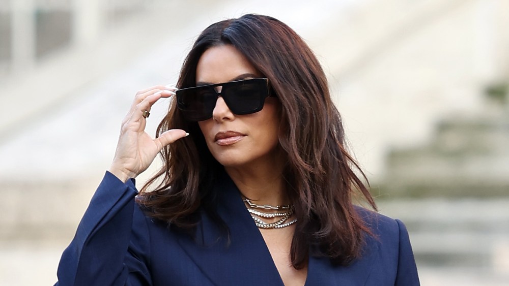 PARIS, FRANCE - MARCH 03: Eva Longoria attends the Victoria Beckham Womenswear Fall Winter 2023-2024 show as part of Paris Fashion Week on March 03, 2023 in Paris, France. (Photo by Vittorio Zunino Celotto/Getty Images)