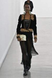 Giambattista Valli RTW Fall 2023