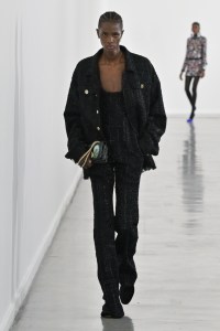 Giambattista Valli RTW Fall 2023