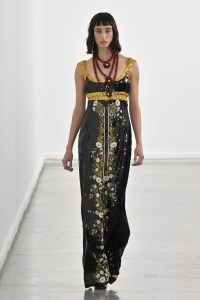Giambattista Valli RTW Fall 2023