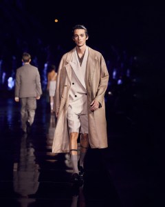 Hugo Boss RTW Spring 2023