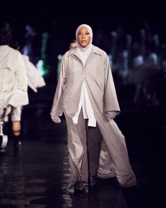 Hugo Boss RTW Spring 2023