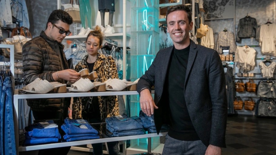 It’s never been easier for U.S. consumers to nab deals at Primark.