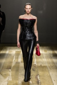 Alexander McQueen RTW Fall 2023