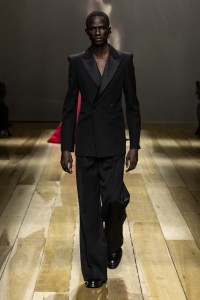 Alexander McQueen RTW Fall 2023