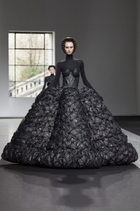 Chen Peng RTW Fall 2023
