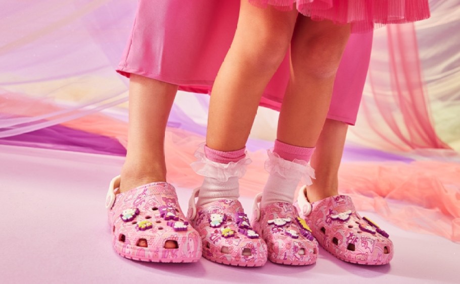 Hello Kitty x Crocs' campaign.