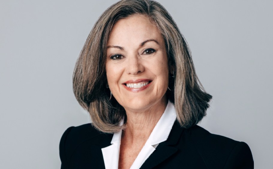 Former executive chair and CEO of Ulta Beauty Mary Dillon will come on board as Foot Locker's new CEO.
