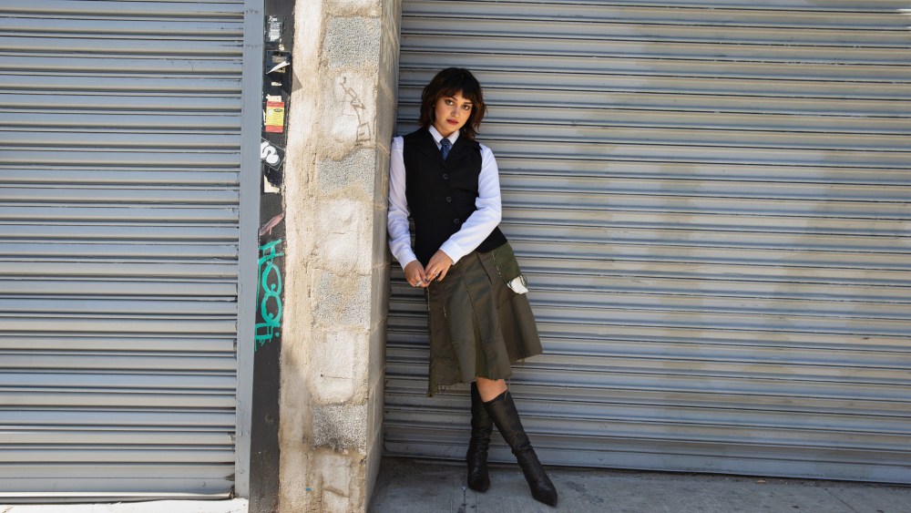 Ariela Barer