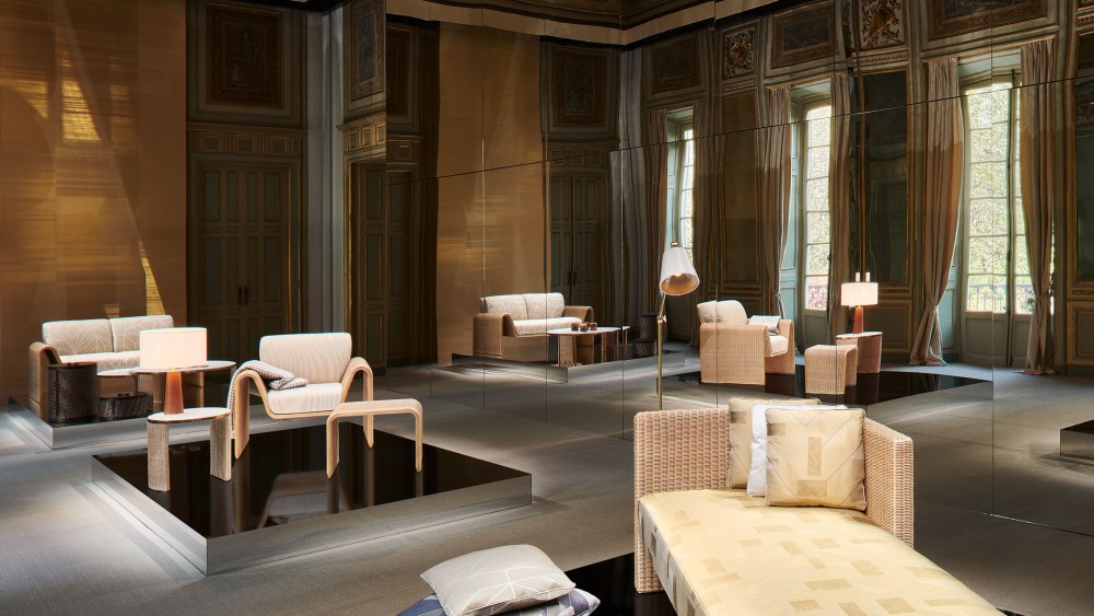 Armani/Casa