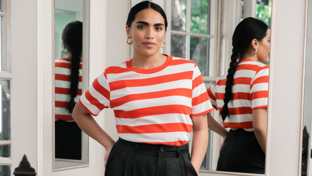 A look from Darling.