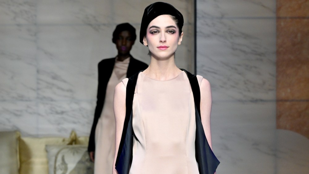 Giorgio Armani RTW Fall 2023