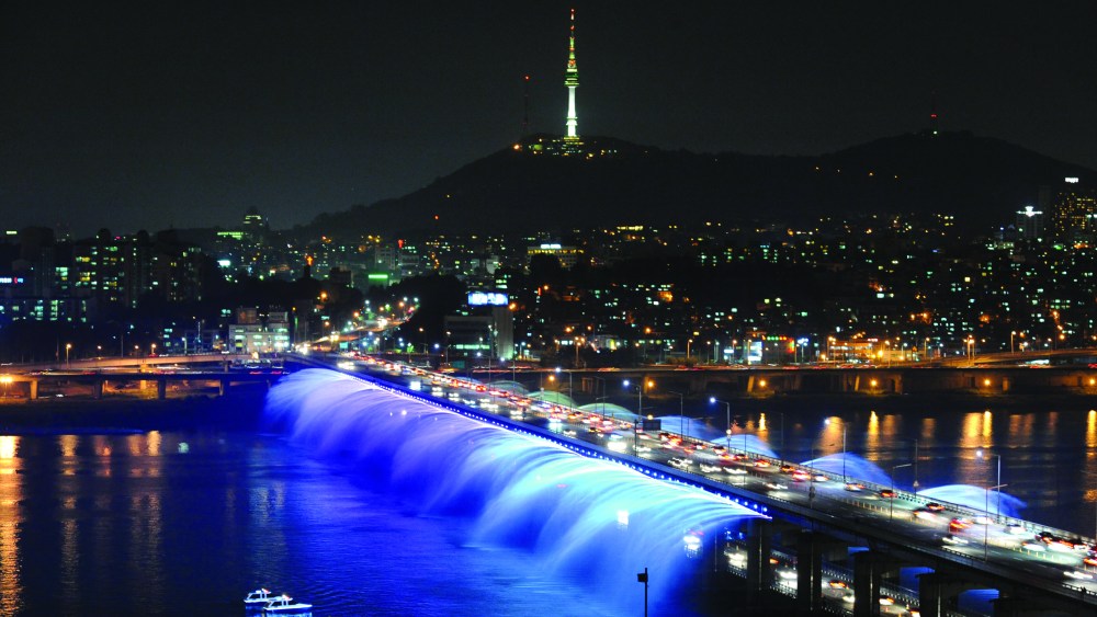 Jamsugyo Bridge, Seoul, South Korea