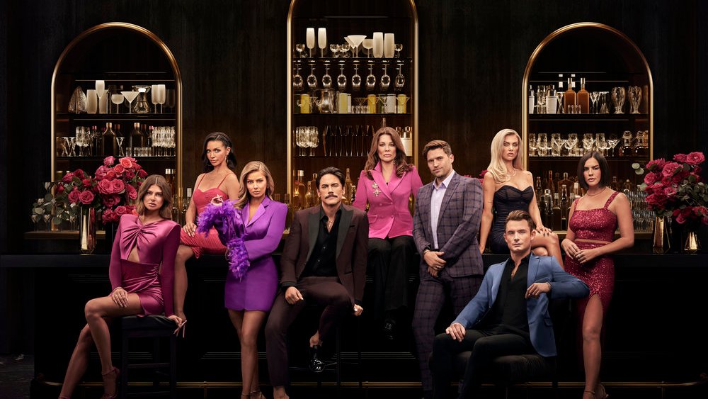 VANDERPUMP RULES -- Season:10 -- Pictured: (l-r) Raquel Leviss, Scheana Shay, Ariana Madix, Tom Sandoval, Lisa Vanderpump, Tom Schwartz, Lala Kent, James Kennedy, Katie Maloney -- (Photo by: Tommy Garcia/Bravo)