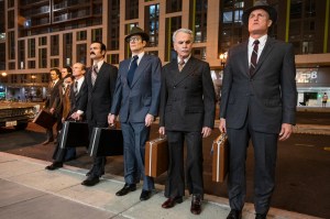 Alexis Valdés as Felipe De Diego, Kim Coates as Frank Sturgis, Nelson Ascencio as Virgilio "Villo" Gonzalez, Justin Theroux as G. Gordon Liddy, Yul Vazquez as Bernard "Macho" Barker, Tony Plana as Eugenio "Muscolito" Martinez, and Woody Harrelson as E. Howard Hunt.
