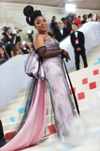 Quinta Brunson wears hair by Alexander Armand, and makeup by Jessica Smalls.