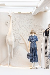 A look at the Dior Beverly Hills Hotel pool pop-up.
