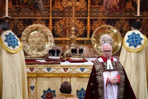 LONDON, ENGLAND - MAY 06: Queen Mary's Crown (L) and St Edward's Crown sit on the altar during the Coronation of King Charles III and Queen Camilla on May 6, 2023 in London, England. The Coronation of Charles III and his wife, Camilla, as King and Queen of the United Kingdom of Great Britain and Northern Ireland, and the other Commonwealth realms takes place at Westminster Abbey today. Charles acceded to the throne on 8 September 2022, upon the death of his mother, Elizabeth II. (Photo by Yui Mok - WPA Pool/Getty Images)