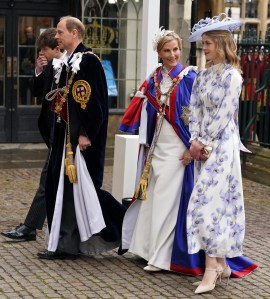 LONDON, ENGLAND - MAY 06: Prince Edward, Duke and Sophie, Duchess of Edinburgh arriving with Lady Louise Windsor (right) and the Earl of Wessex (left) at the Coronation of King Charles III and Queen Camilla on May 6, 2023 in London, England. The Coronation of Charles III and his wife, Camilla, as King and Queen of the United Kingdom of Great Britain and Northern Ireland, and the other Commonwealth realms takes place at Westminster Abbey today. Charles acceded to the throne on 8 September 2022, upon the death of his mother, Elizabeth II. (Photo by Andrew Milligan - WPA Pool/Getty Images)