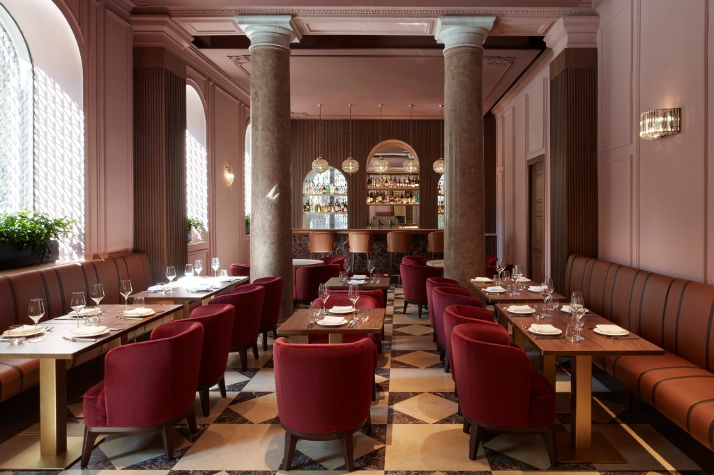 Scarpetta Takes Modern Italian Dining From New York toย Rome
