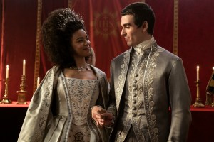 Queen Charlotte: A Bridgerton Story. (L to R) India Amarteifio as Young Queen Charlotte, Corey Mylchreest as Young King George in episode 101 of Queen Charlotte: A Bridgerton Story. Cr. Liam Daniel/Netflix © 2023