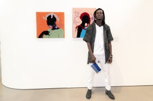Alassane Koné at the ‘On the thread: From Dakar to Paris’ exhibition