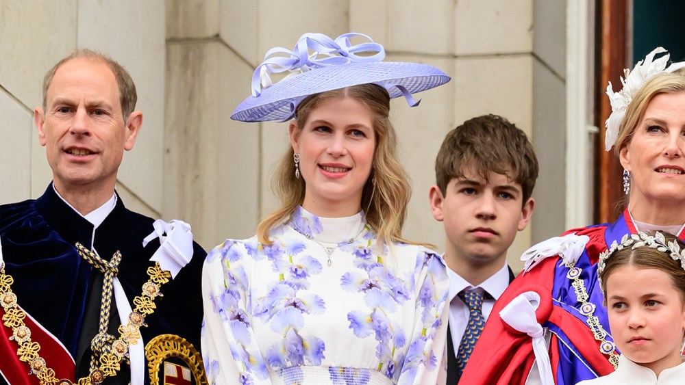 LONDON, ENGLAND - MAY 06:  (L-R) Prince Edward, Duke of Edinburgh, Lady Louise Windsor, James, Earl of Wessex, Sophie, Duchess of Edinburgh, Princess Charlotte of Wales, Sir Timothy Laurence, Catherine, Princess of Wales, Prince Louis of Wales, Prince William, Prince of Wales stand on the balcony of Buckingham Palace following the Coronation of King Charles III and Queen Camilla on May 06, 2023 in London, England. The Coronation of Charles III and his wife, Camilla, as King and Queen of the United Kingdom of Great Britain and Northern Ireland, and the other Commonwealth realms takes place at Westminster Abbey today. Charles acceded to the throne on 8 September 2022, upon the death of his mother, Elizabeth II.  (Photo by Leon Neal/Getty Images)