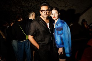 Dan Levy and Kaitlyn Dever