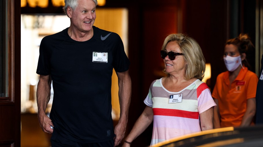 Where Nike CEO Falls on the Highest-Paid List