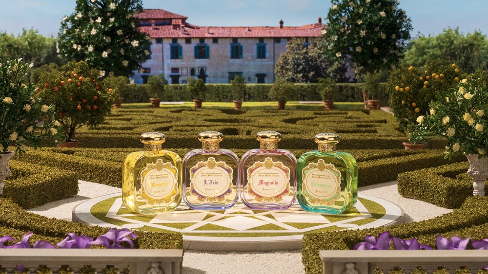 The eau de parfum collection by Officina Profumo-Farmaceutica di Santa Maria Novella