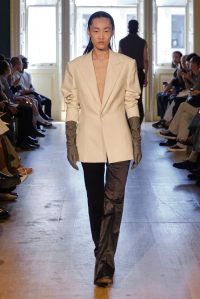 230609 Daniel W Fletcher AW23 London Fashion Week, Royal Academy Credit: Ben Broomfield Credit Social: @photobenphoto Copyright: Ben Broomfield Photography 07734 852620 photo@benbroomfield.com www.benbroomfield.com