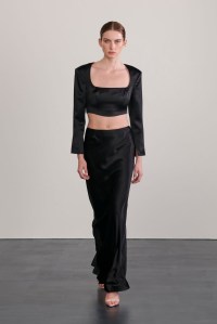 Cinq À Sept Resort 2024