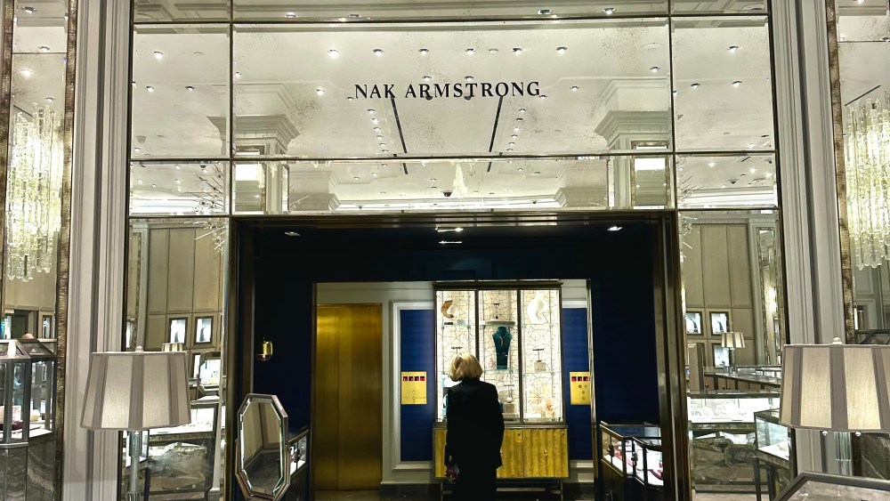 Nak Armstrong Bergdrof