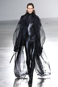 Juun J RTW Spring 2024