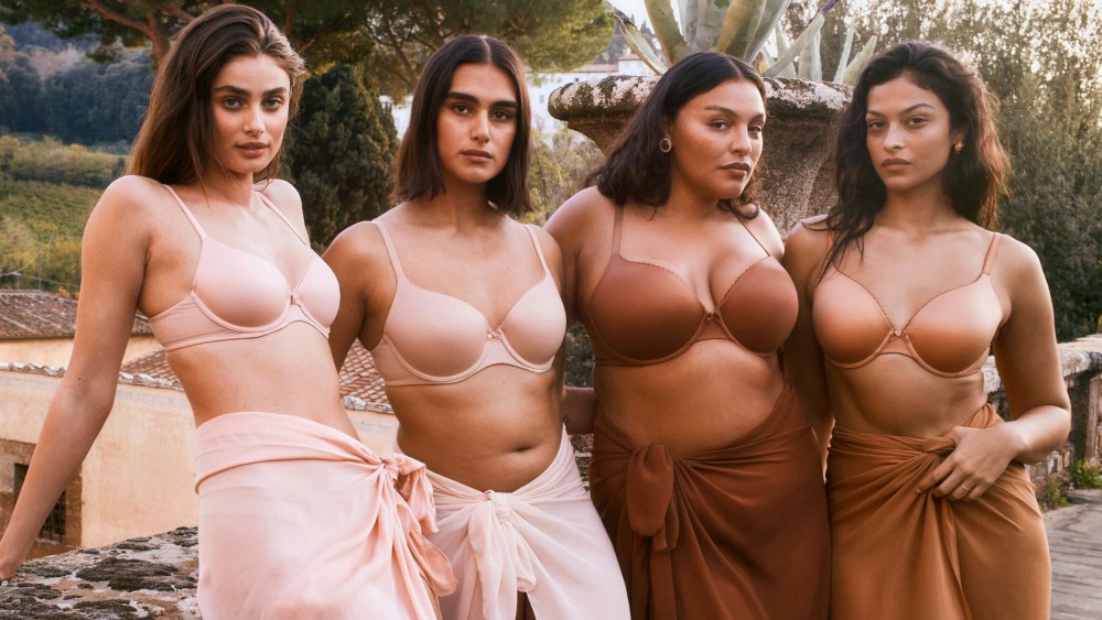 Victoria's Secret models