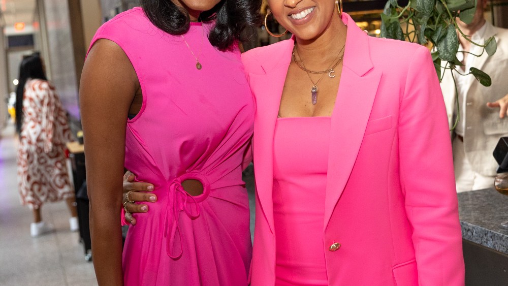 Nichole Kirtley, Tia Mowry