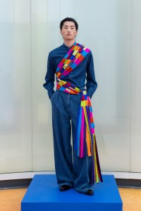 Shanghai Tang RTW Spring 2024