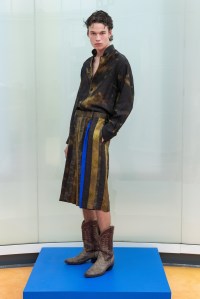 Shanghai Tang RTW Spring 2024