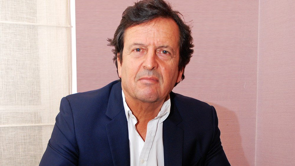 Simon Burstein