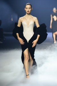 Ashi Studio Couture Fall 2023