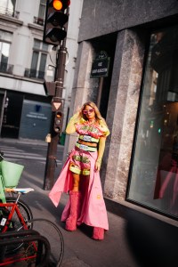 Street style at Paris Couture 2024 Fashion Week.