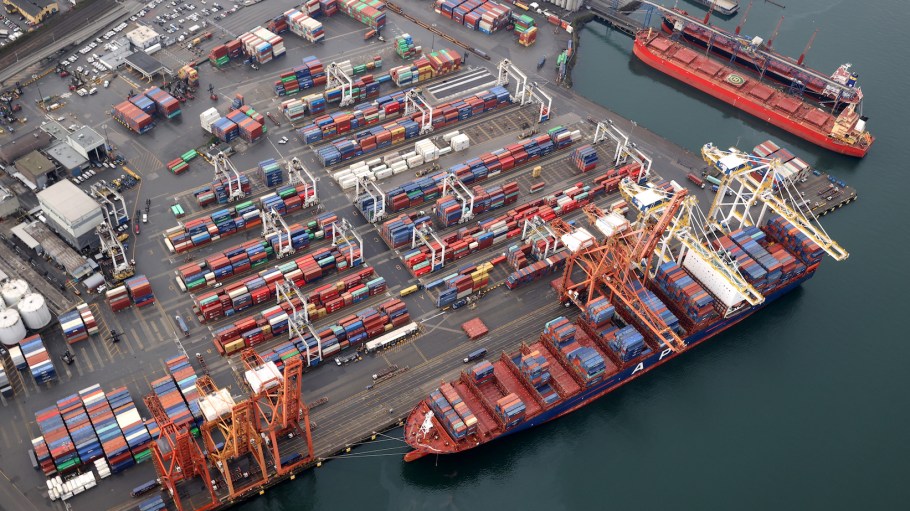 The 13-day work stoppage ended after Canada's Labor Minister Seamus O'Regan directed federal mediator Peter Simpson to propose a new contract to both parties.