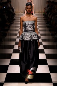 Giorgio Armani Privé Couture Fall 2023